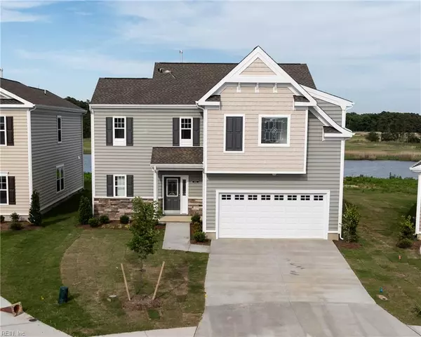102 Corcoran LN, Suffolk, VA 23434