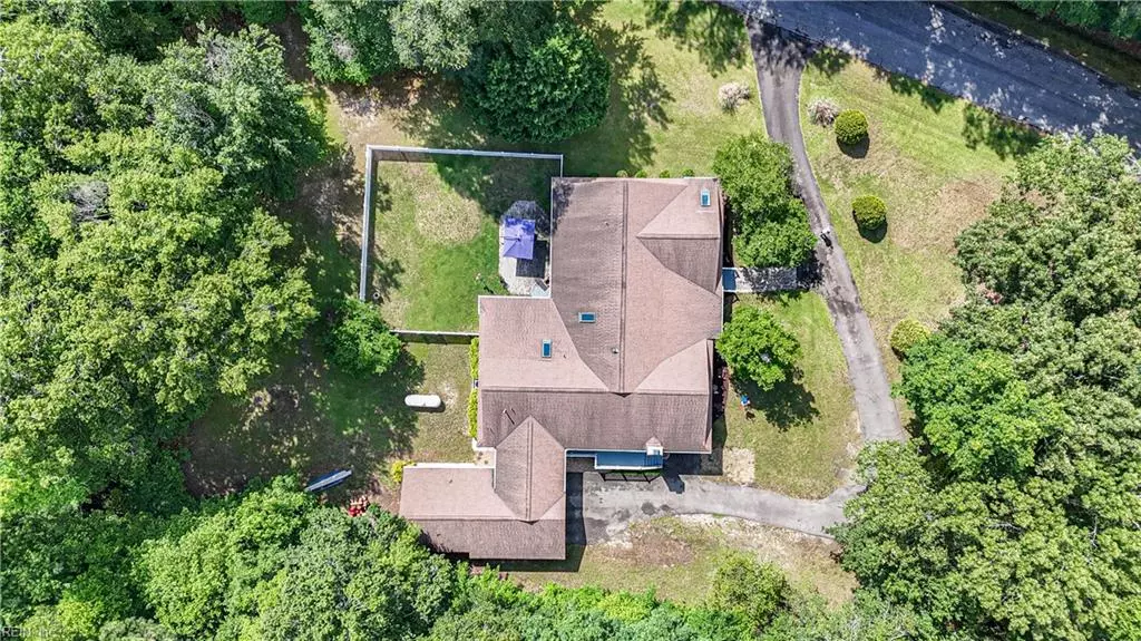 201 Colony TRL, Lanexa, VA 23089