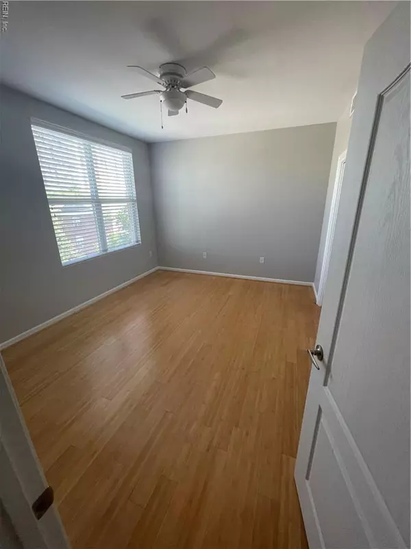 Norfolk, VA 23510,249 Freemason ST W #405