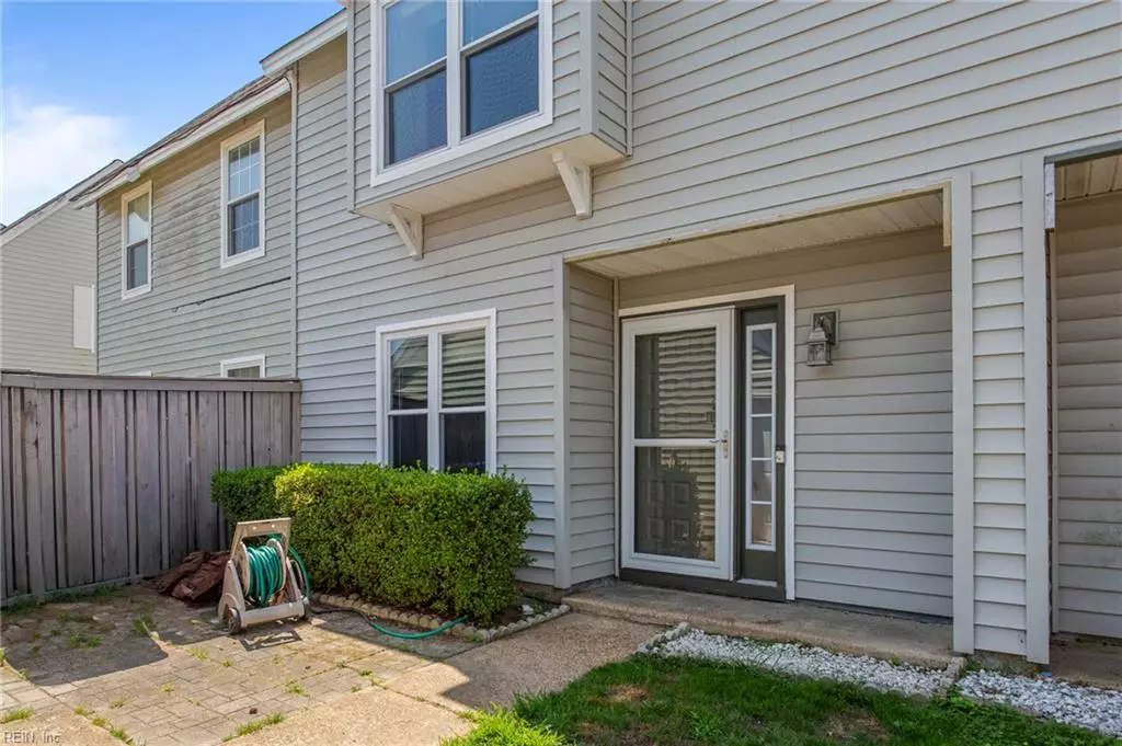 Virginia Beach, VA 23456,5085 Glenwood WAY