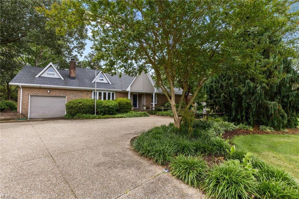 5409 Challedon DR, Virginia Beach, VA 23462
