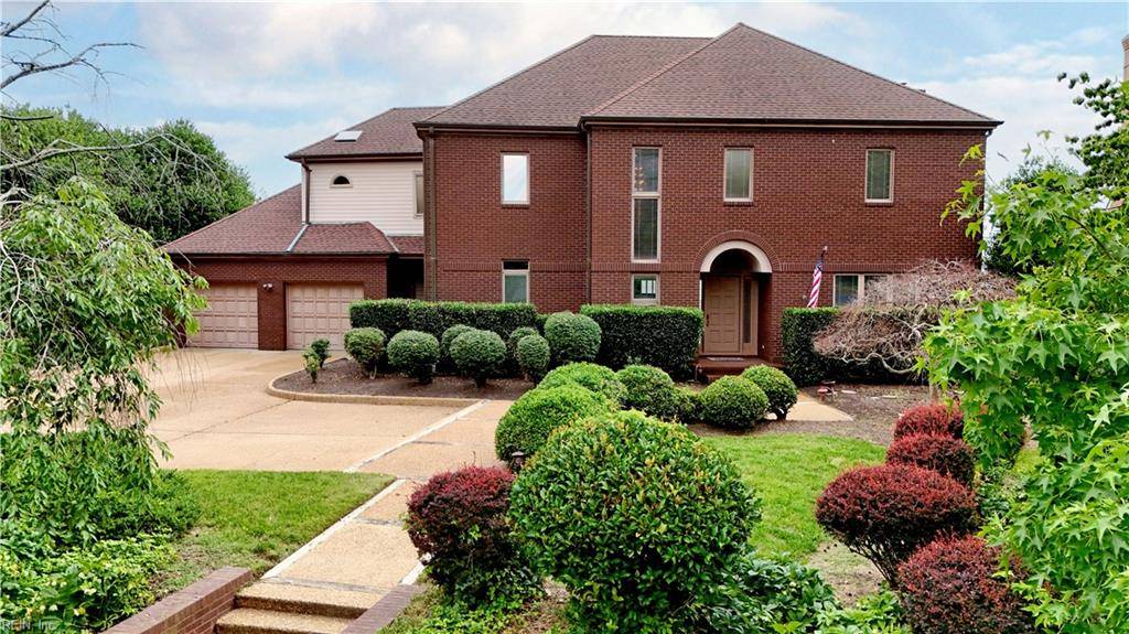 8 Blunt CT, Newport News, VA 23606
