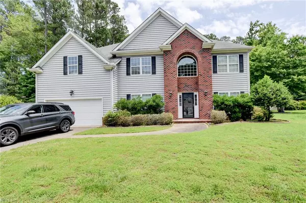 313 Queen CT, Smithfield, VA 23430