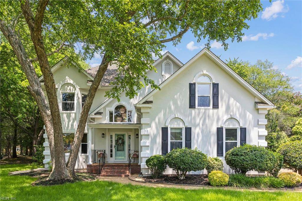101 Sunrise Bluff LN, Smithfield, VA 23430