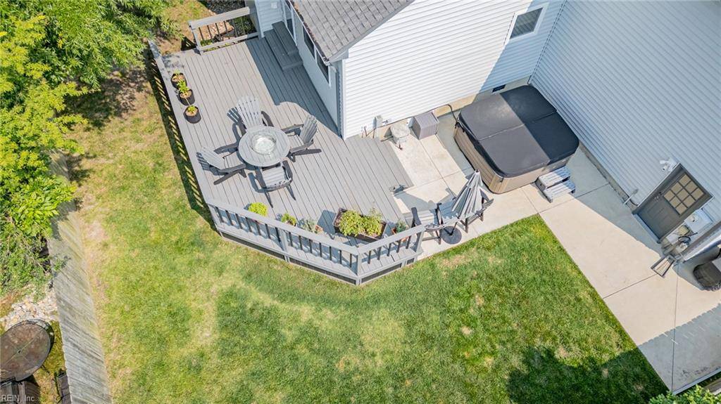 1213 Mozart DR, Virginia Beach, VA 23454