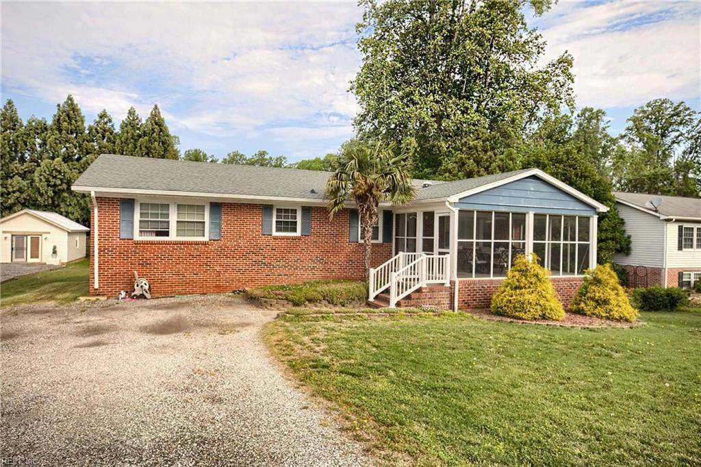 7486 Roaring Springs RD, Gloucester, VA 23061