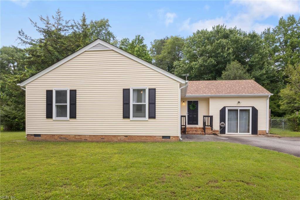 7754 Kelly AVE, Gloucester, VA 23061