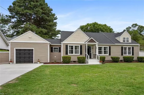 55 Brogden LN, Hampton, VA 23666
