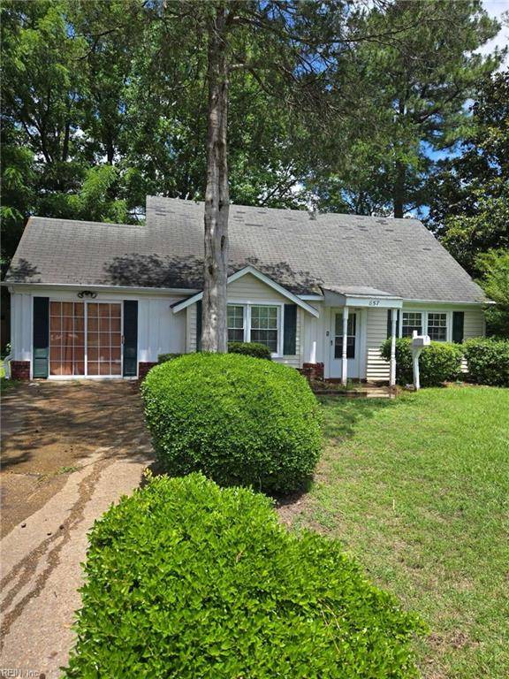 857 Round Bay CT,  Norfolk,  VA 23502