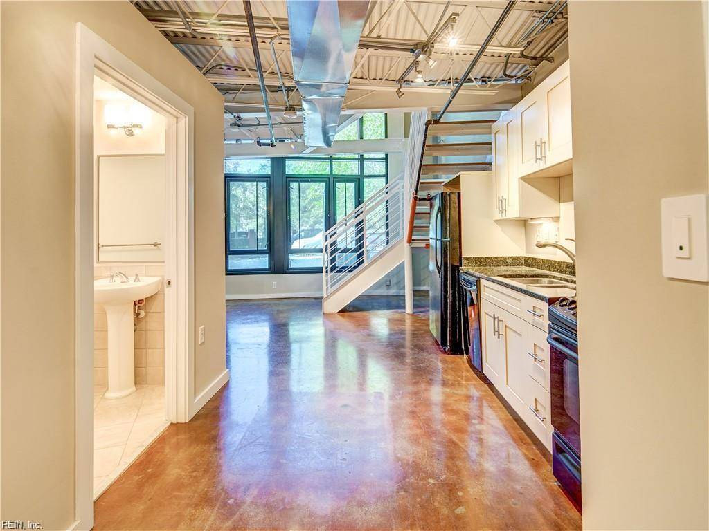 Norfolk, VA 23510,415 Saint Pauls BLVD #109