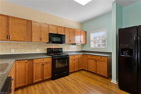 106 Dan Leigh CT, Hampton, VA 23666