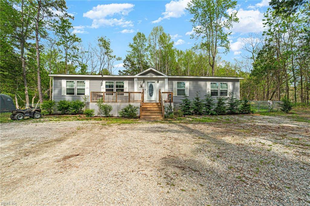 4453 Ennisdale DR, Smithfield, VA 23430