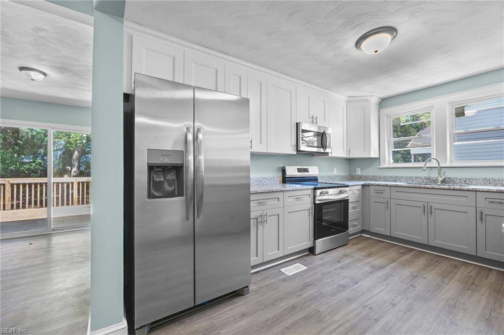 1003 Douglas AVE, Portsmouth, VA 23707