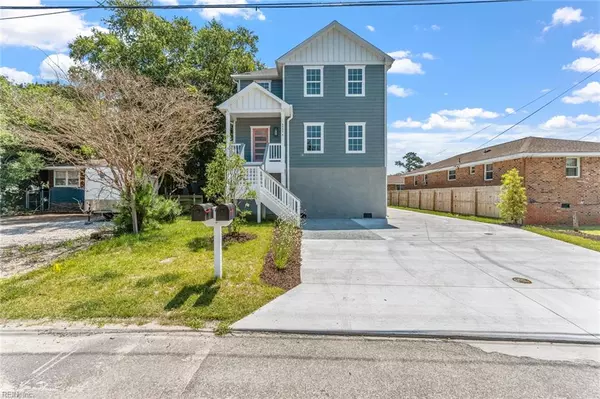 9542 17th Bay ST #A, Norfolk, VA 23518