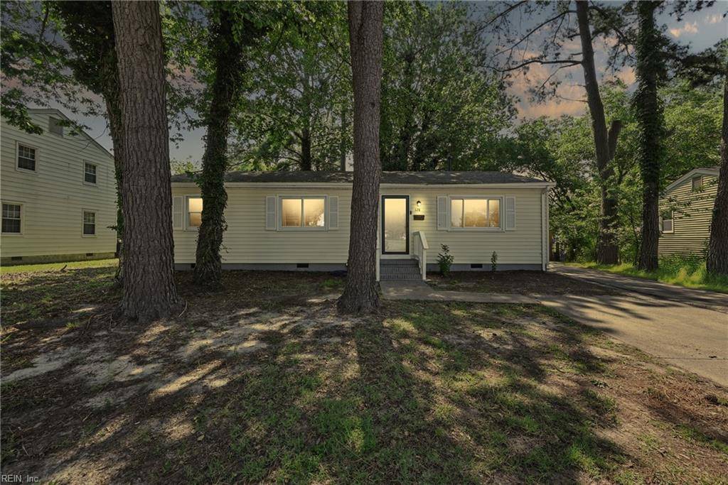 128 Eastlawn DR, Hampton, VA 23664