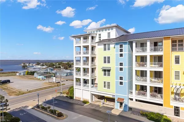 Virginia Beach, VA 23456,3738 Sandpiper RD #337B