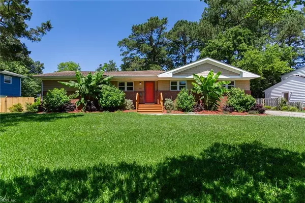 513 Caren DR,  Virginia Beach,  VA 23452