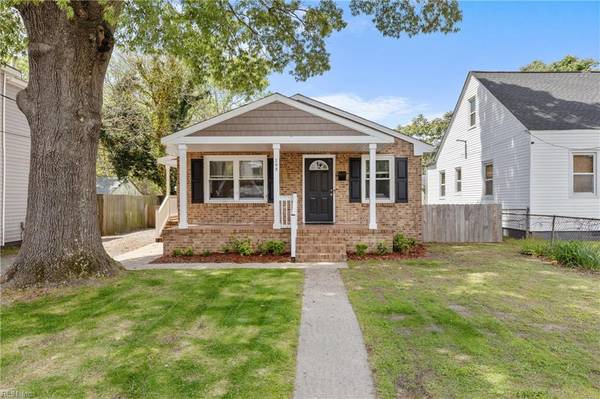209 Wellons ST, Suffolk, VA 23434