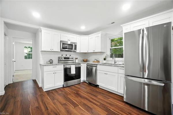 33 Harvard RD, Portsmouth, VA 23701