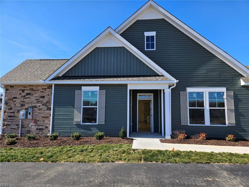 208 St Pauls AVE #30-3, Smithfield, VA 23430