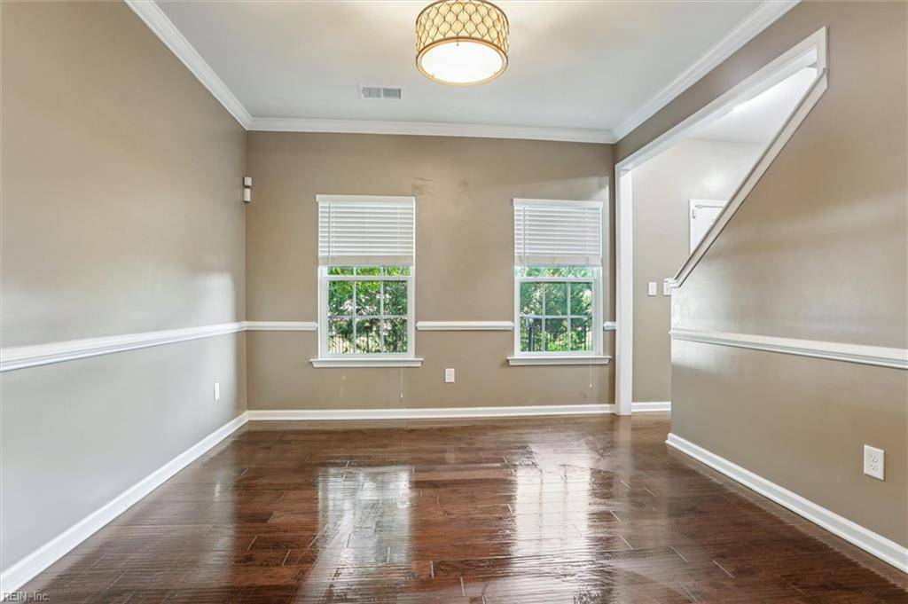 Yorktown, VA 23693,103 Cape LNDG