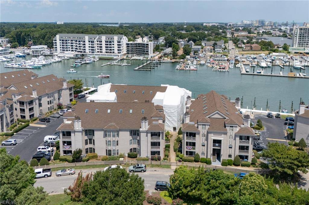 407 Harbour PT #303, Virginia Beach, VA 23451