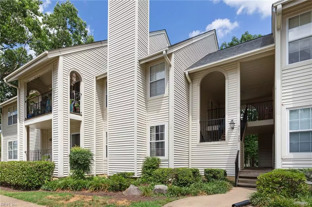 Virginia Beach, VA 23454,313 River Forest RD