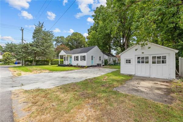 32 Fiske ST, Portsmouth, VA 23702