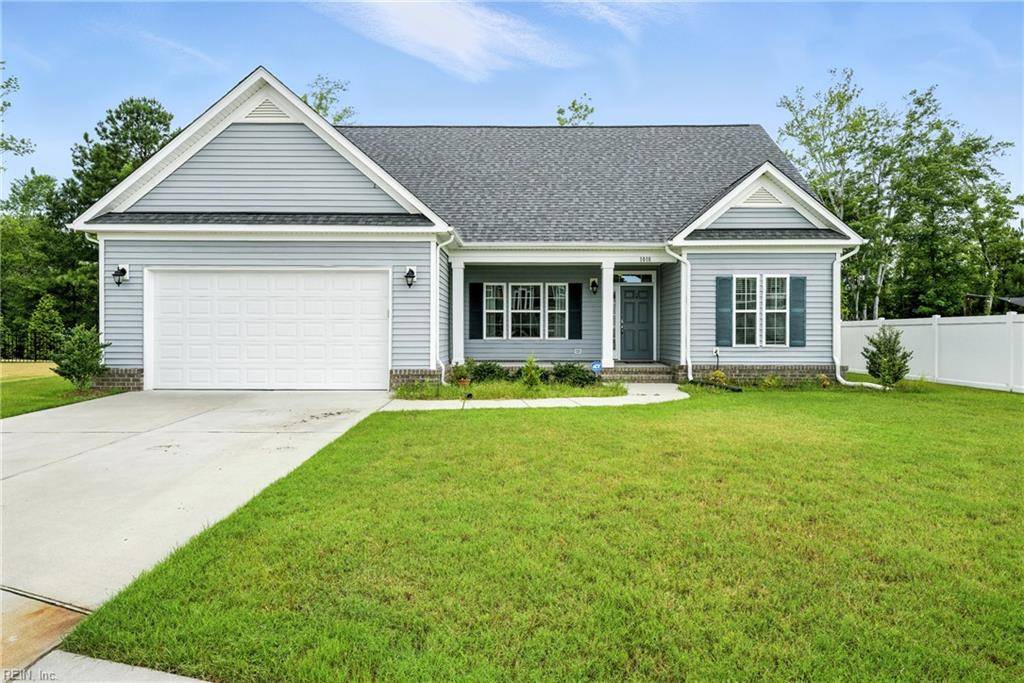 1018 Pernell LN, Chesapeake, VA 23322