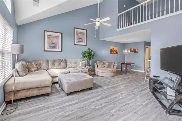Chesapeake, VA 23322,241 N Hill LN