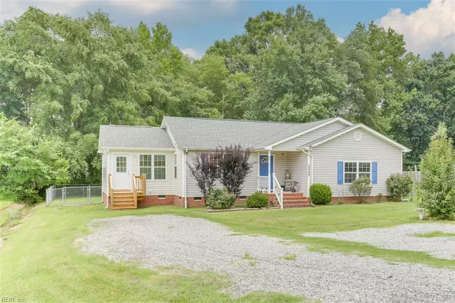 24708 Brickwood Meadow LN, Dinwiddie, VA 23841