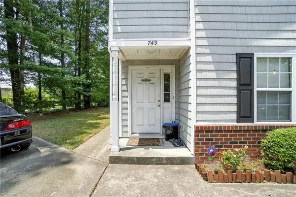 Virginia Beach, VA 23452,749-51 S Rosemont RD