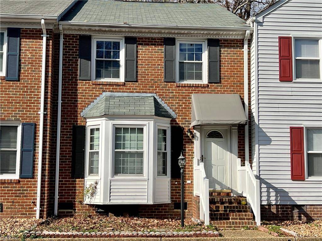 18 Colonies LNDG, Hampton, VA 23669