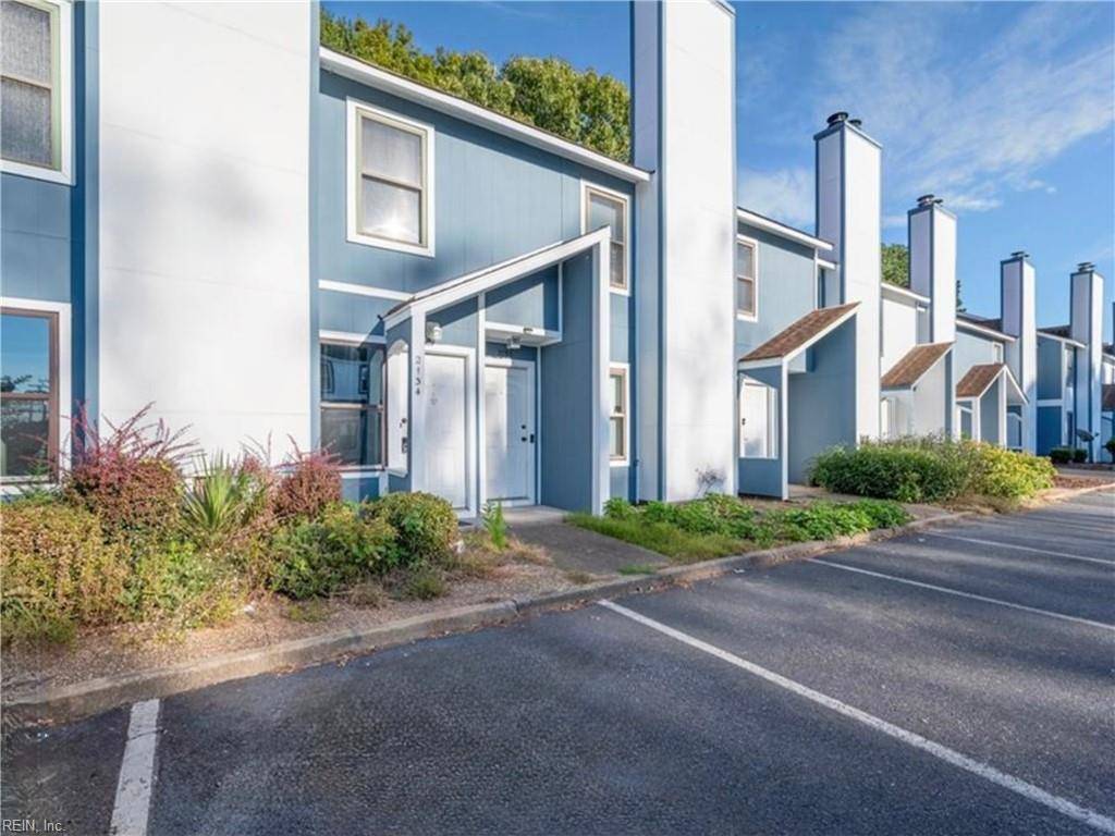 2134 Point Hollow CT, Virginia Beach, VA 23455