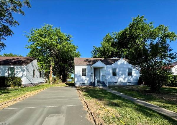 122 Cherry Acres DR, Hampton, VA 23669