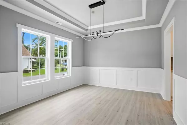 Chesapeake, VA 23322,948 Aberdeen LN