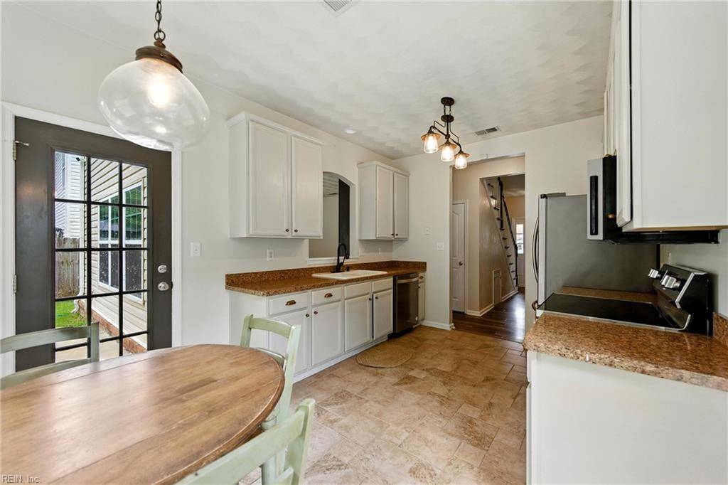 Suffolk, VA 23434,2558 Golden Maple DR