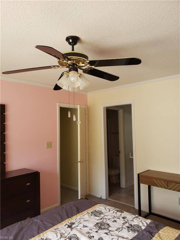 Newport News, VA 23602,6 Ridgewood PW #G