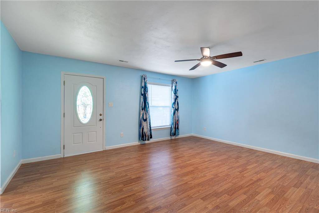 Norfolk, VA 23503,9224 Granby ST