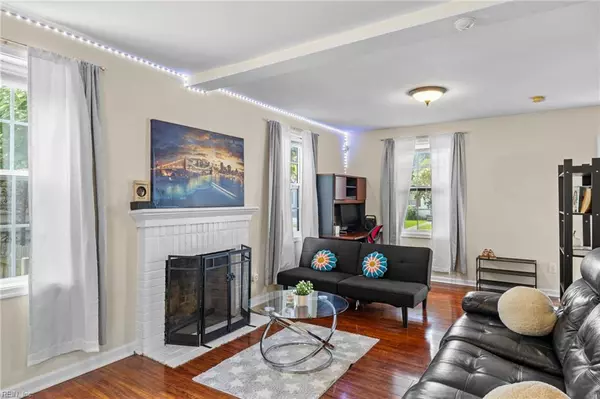 Norfolk, VA 23513,6416 Palem RD