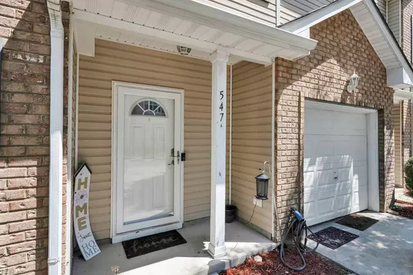 547 Settlement LN,  Newport News,  VA 23608