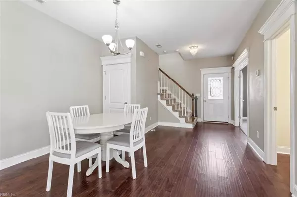 Chesapeake, VA 23323,3605 Parr LN