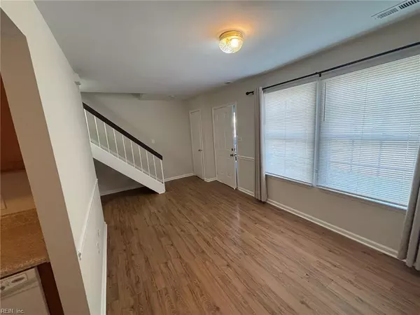 Virginia Beach, VA 23453,3242 Scarborough WAY