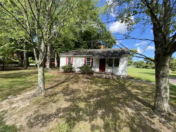 122 Turlington RD, Newport News, VA 23606