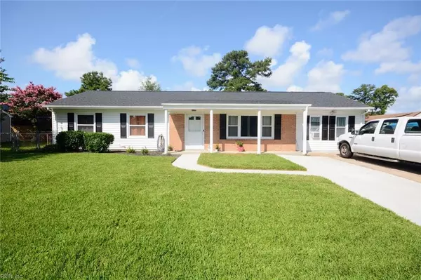 413 Cameron LN, Virginia Beach, VA 23452
