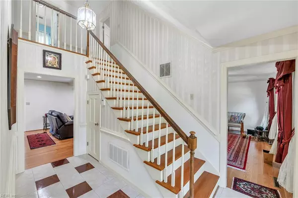 Virginia Beach, VA 23455,4501 Old English CIR