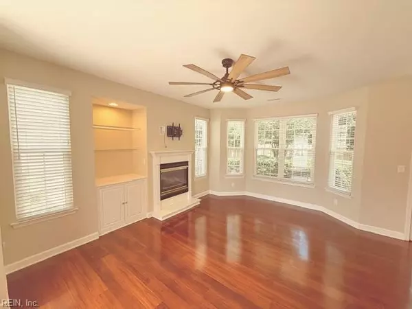 Chesapeake, VA 23320,1617 Woodstock CT