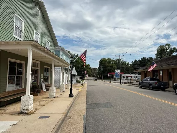 Urbanna, VA 23175,51 Cross ST