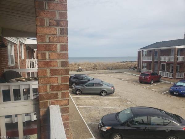 828 E Ocean View AVE #7, Norfolk, VA 23503