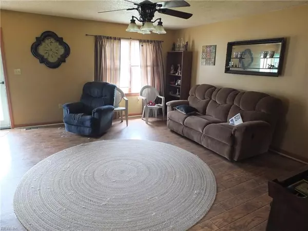 South Hill, VA 23970,101 Redbud LN